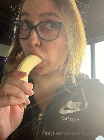 vickyvicious