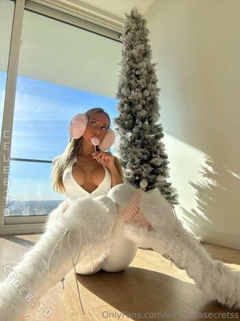 victoriaasecretss