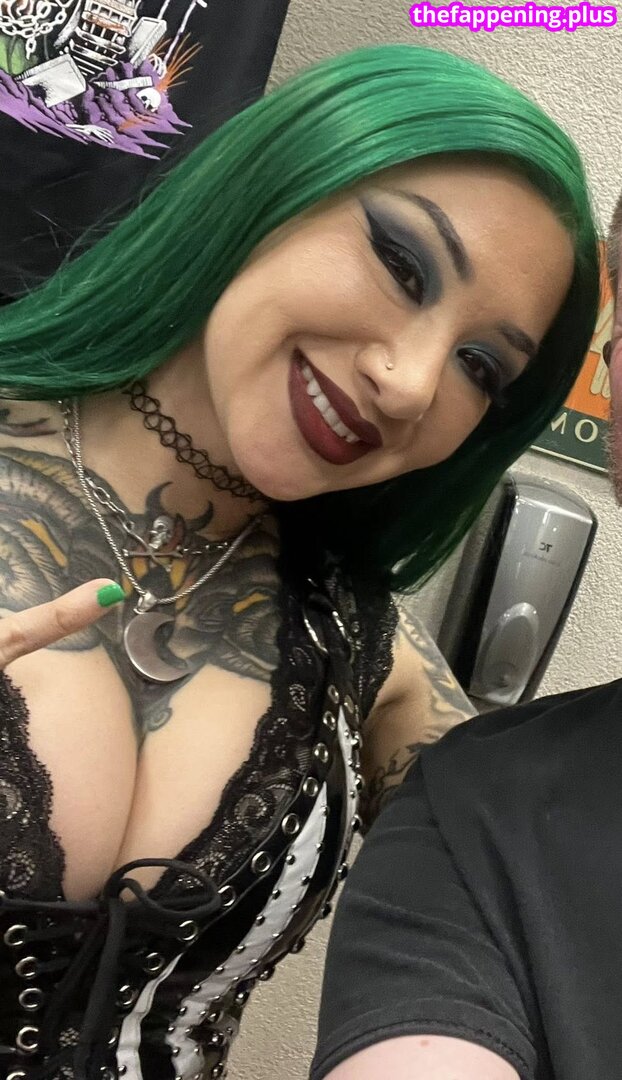 Shotzi Blackheart / ShotziWWE / WWE Shotzi Fotografie OnlyFans Dezbrăcată #325