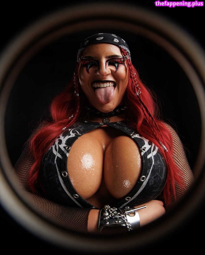 SolRucaWWE / Wwe Sol Ruca / https: / solrvca Foto OnlyFans Nuda #160