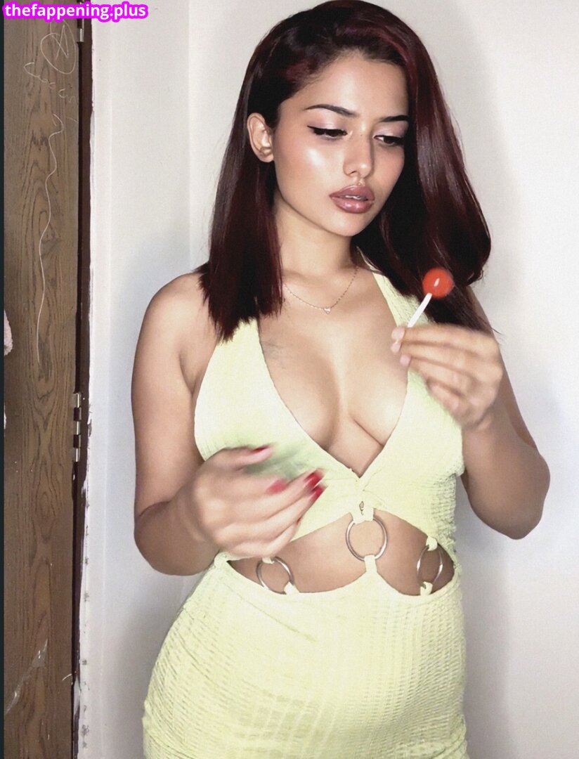 god.ess23 / wwildrosee Nude OnlyFans Photo #37