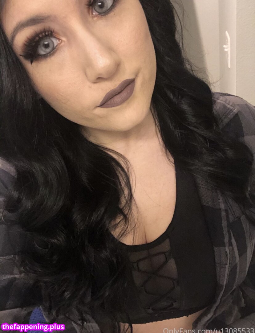 CheshireKatx / lilgothraven / u13085533 / xxcheshire_kat Nude OnlyFans Photo #41