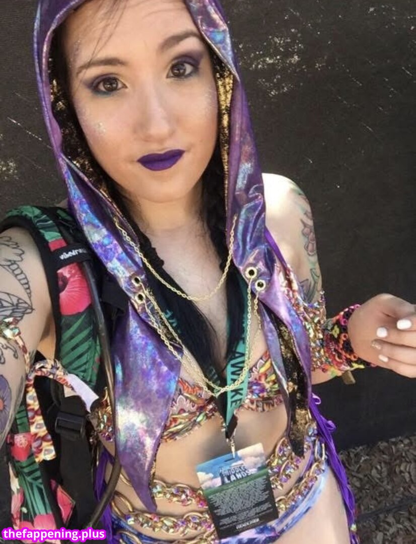 CheshireKatx / lilgothraven / u13085533 / xxcheshire_kat Nagie OnlyFans Zdjęcie #86