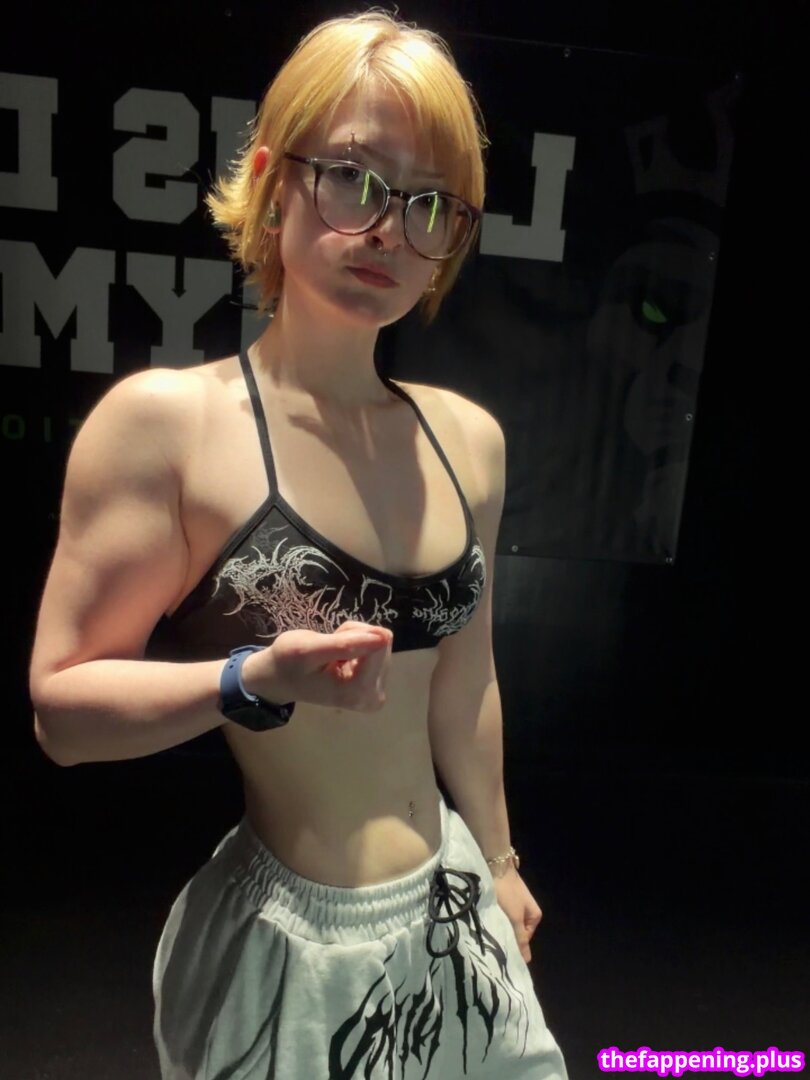 xxiluvkittyz 누드 OnlyFans 사진 #4