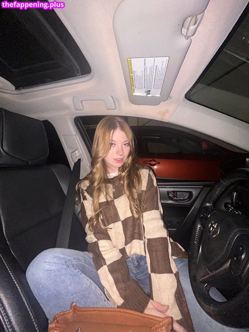 XXlylafuxXX / https: / x.lyla.xx / xxlylasbodyxx Foto OnlyFans Nuda #2