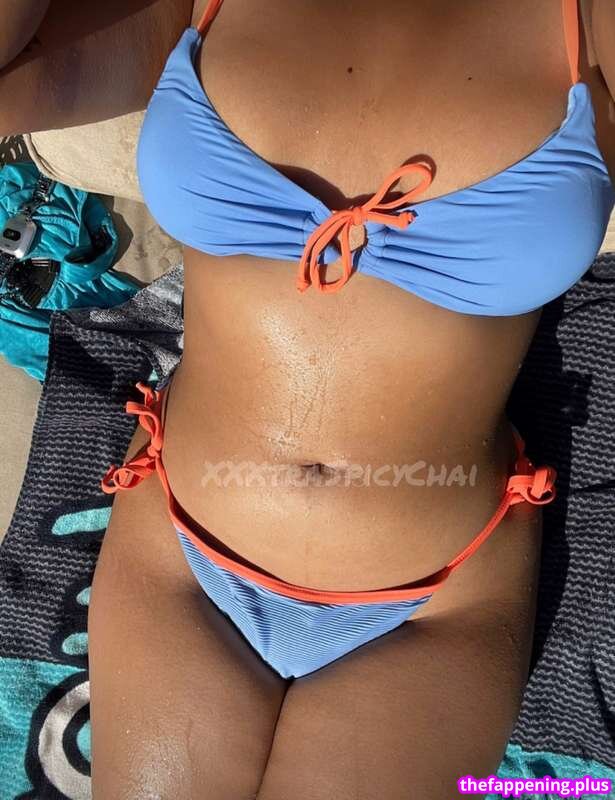 Anjali / XXXtraSpicyChai / https: / spicychaianjali 누드 OnlyFans 사진 #1