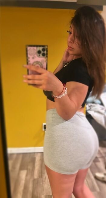 Yesenia S.