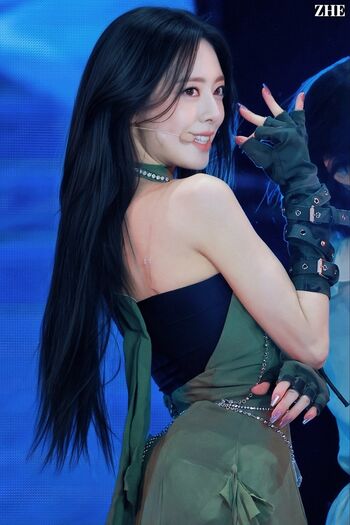 Yuna - ITZY (유나, Shin Yu Na)