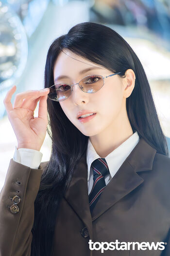 Yuna - ITZY (유나, Shin Yu Na)