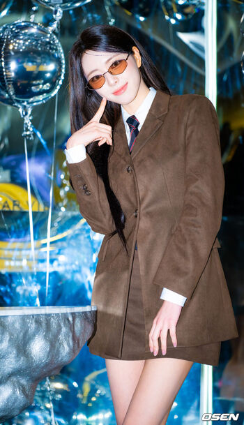 Yuna - ITZY (유나, Shin Yu Na)