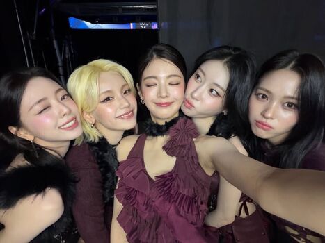 Yuna - ITZY (유나, Shin Yu Na)