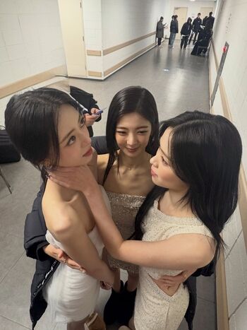 Yuna - ITZY (유나, Shin Yu Na)