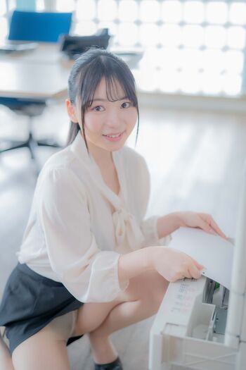 Yuna Shirahoshi 白星優菜