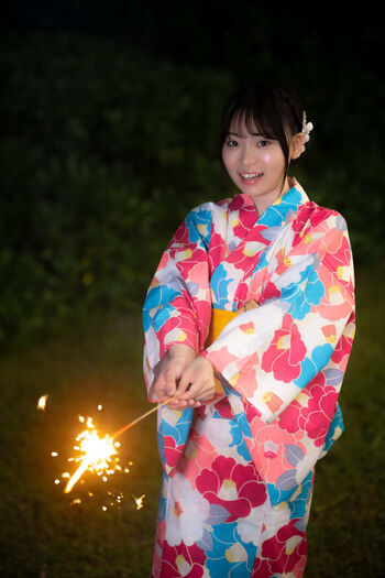 Yuna Shirahoshi 白星優菜