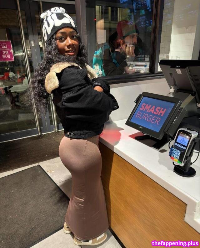 Yyaizabennett Foto OnlyFans Nuda #1