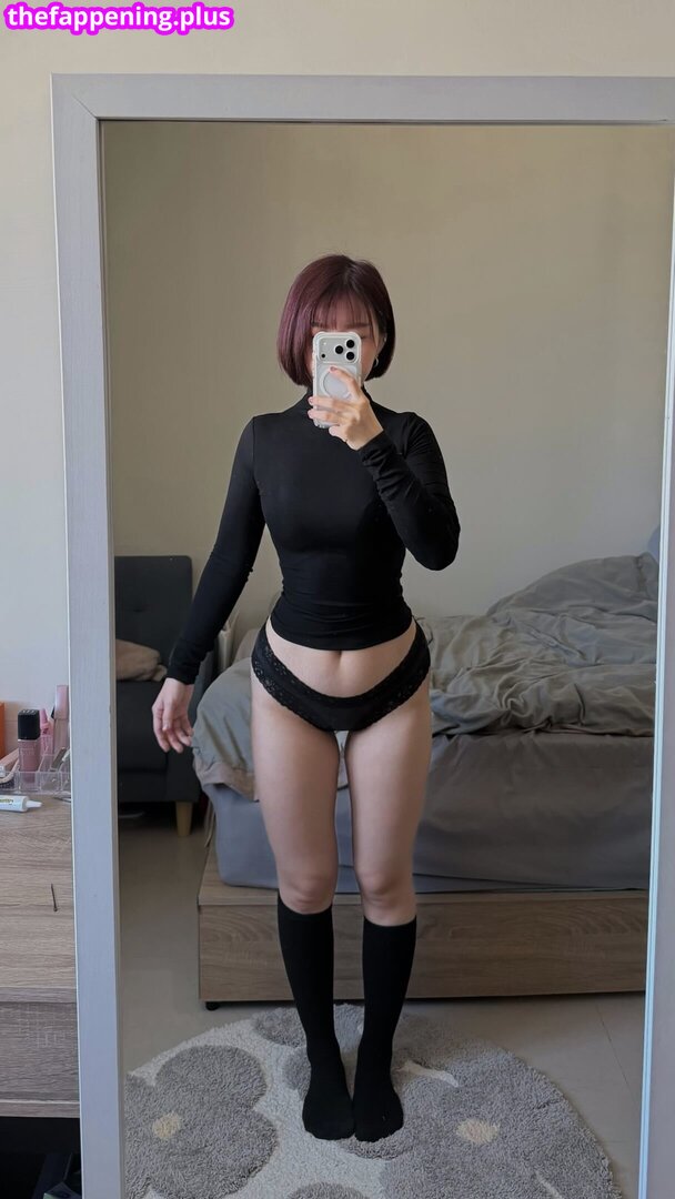 Yun / yyyun_0813 Nude OnlyFans Photo #21