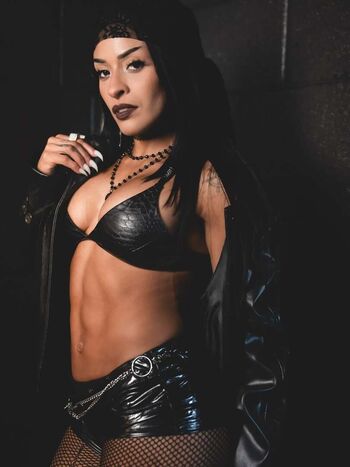 Zelina Vega