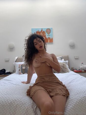 Zoe Gara