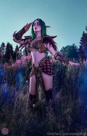 Zoe Volf Cosplay