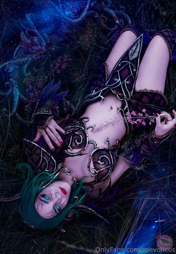 Zoe Volf Cosplay